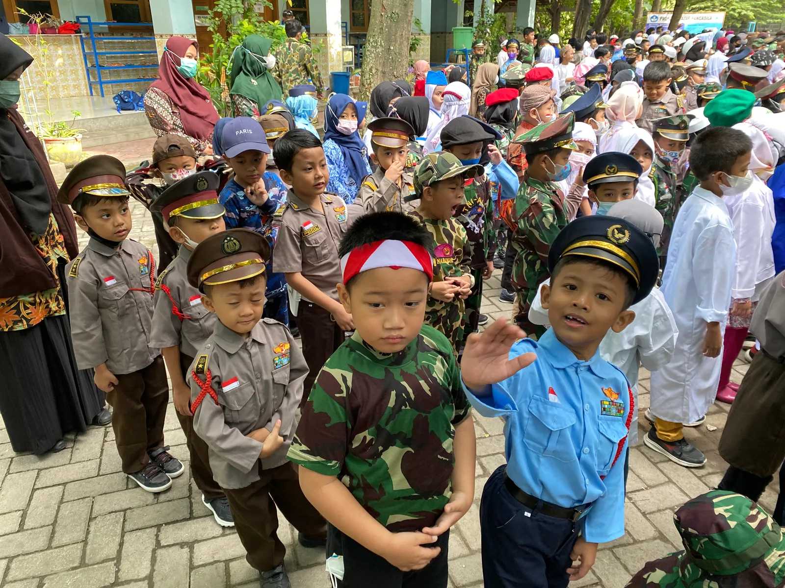 Hari Pahlawan — dokumentasi 1.