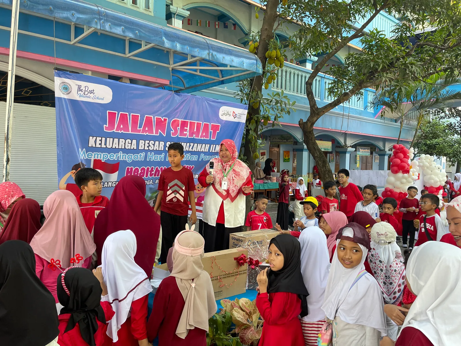 Jalan Sehat Khazanah Ilmu — dokumentasi 3.
